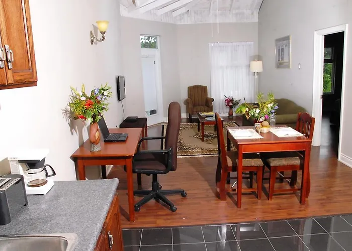 Guest house Mishkan Runaway Bay